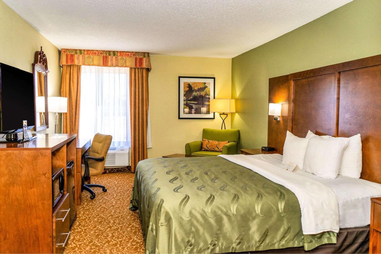 Quality Inn Whiteville North Esterno foto
