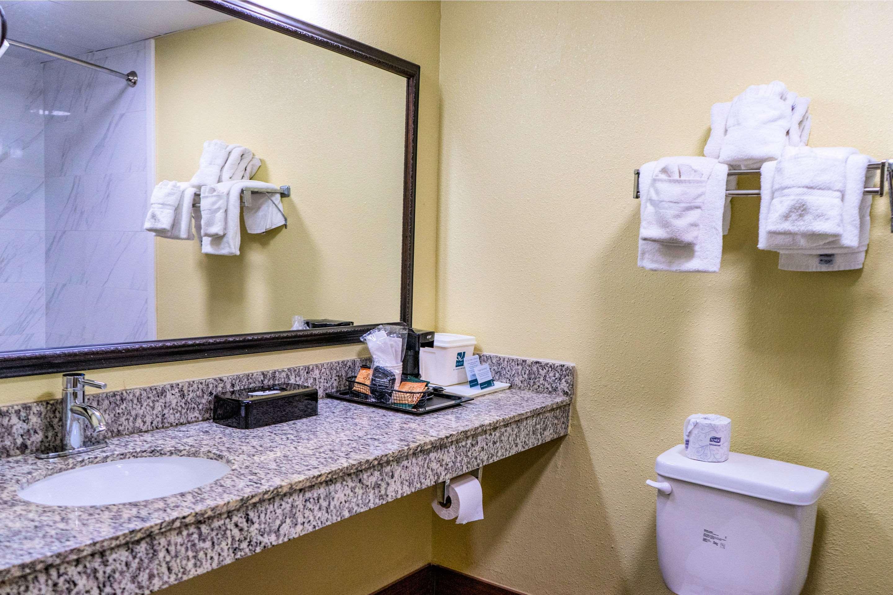 Quality Inn Whiteville North Esterno foto